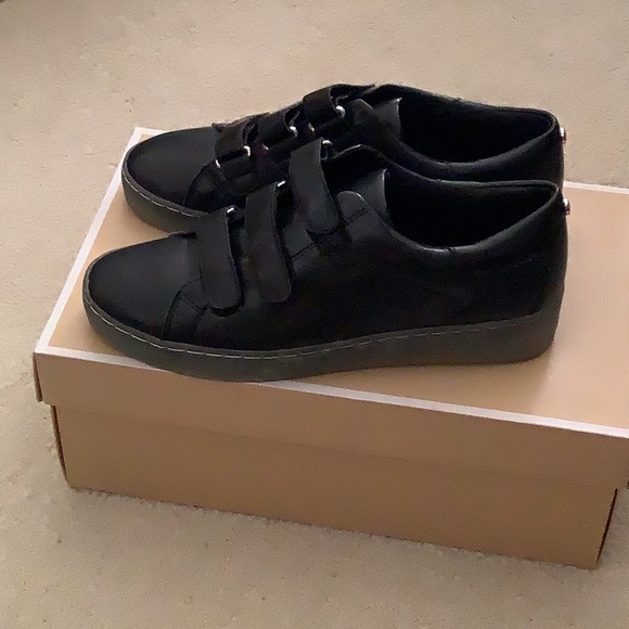MICHAEL Michael Kors Shoes - Craig sneaker